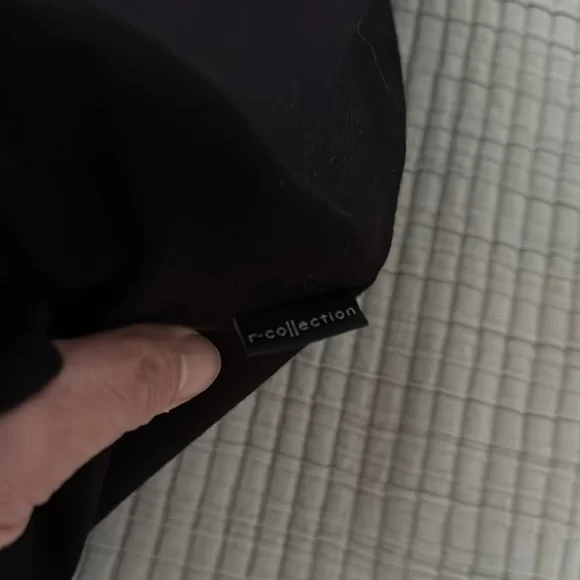 R Collection Black Graphic T-Shirt Vintage Finnish Design Size L - Picture 6 of 7